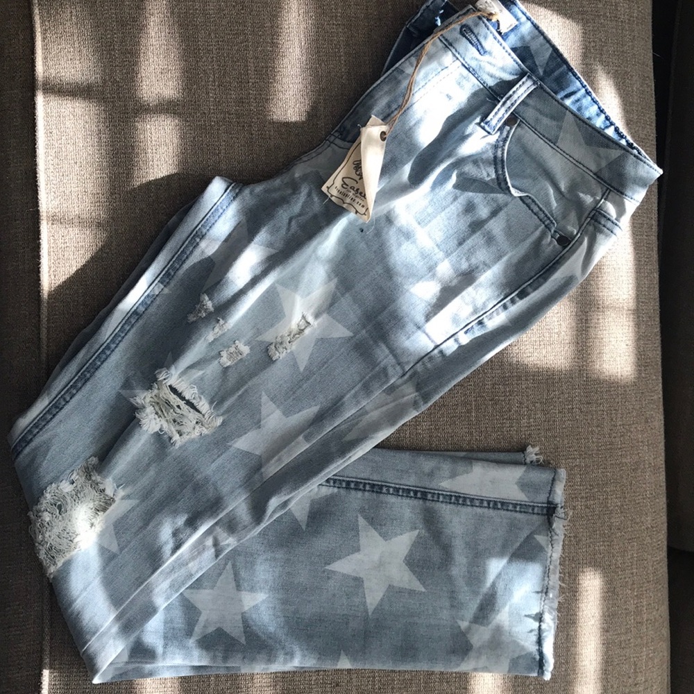 NWT STAR Easel Jeans